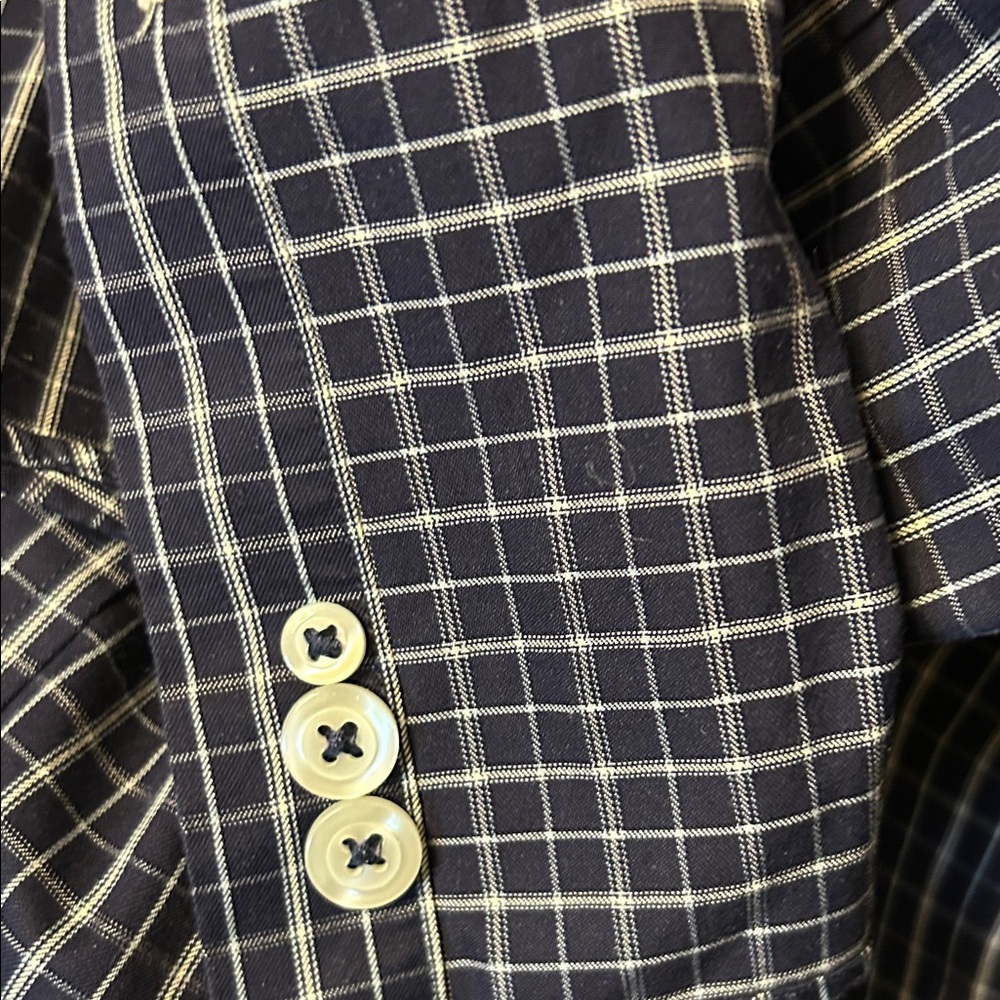 Duluth Trading Co Men's Navy Checkered Shirt - Picture 5 of 9